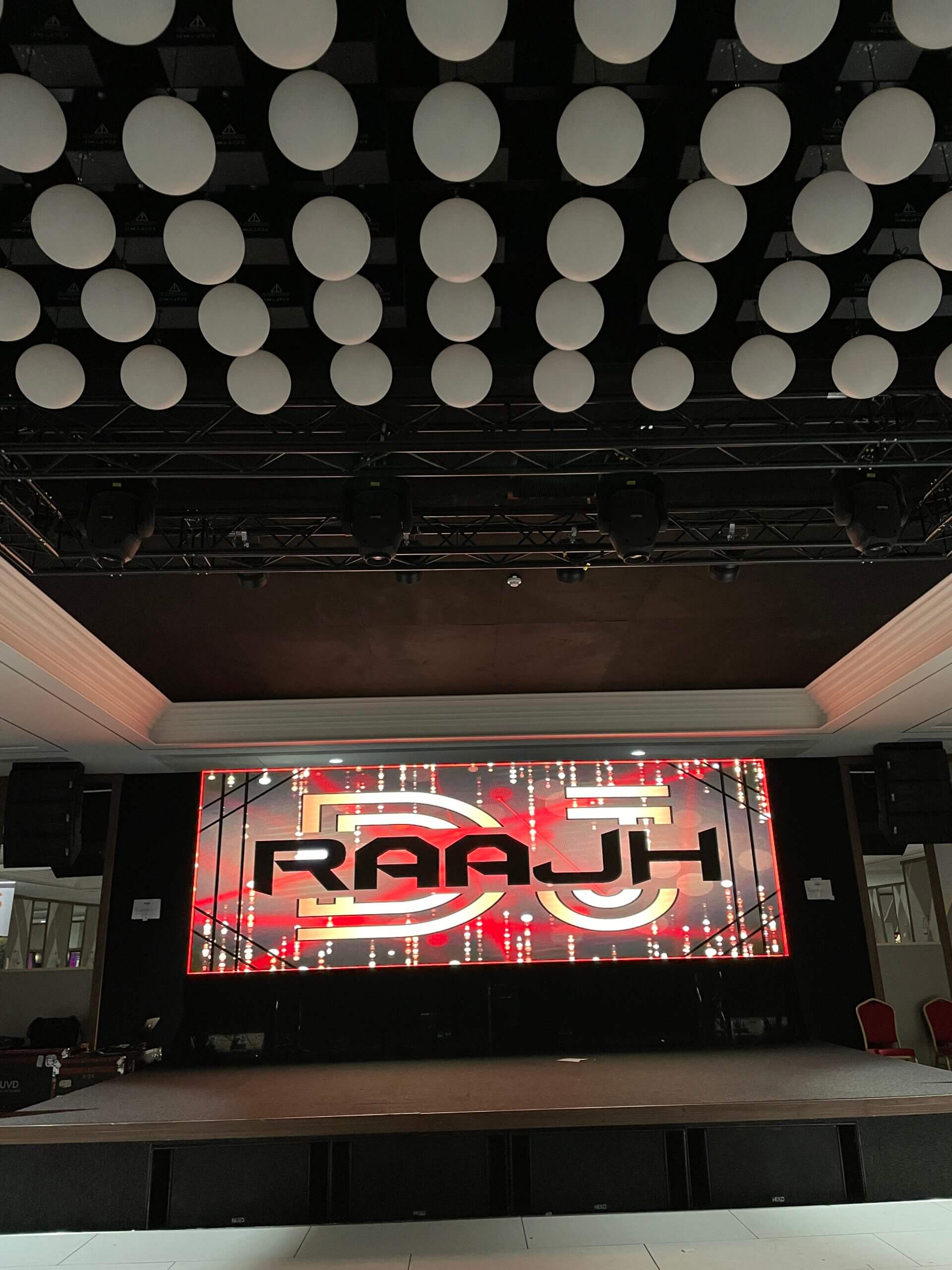 Rose Garden Banquet Wolverhampton Indian & Asian wedding Dj